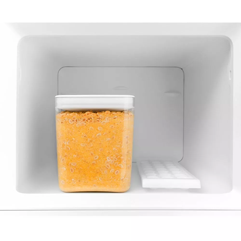 Image 4 of 6 of Refrigerador Electrolux Cycle Defrost 260 Litros 2 Portas Design Moderno DC35A