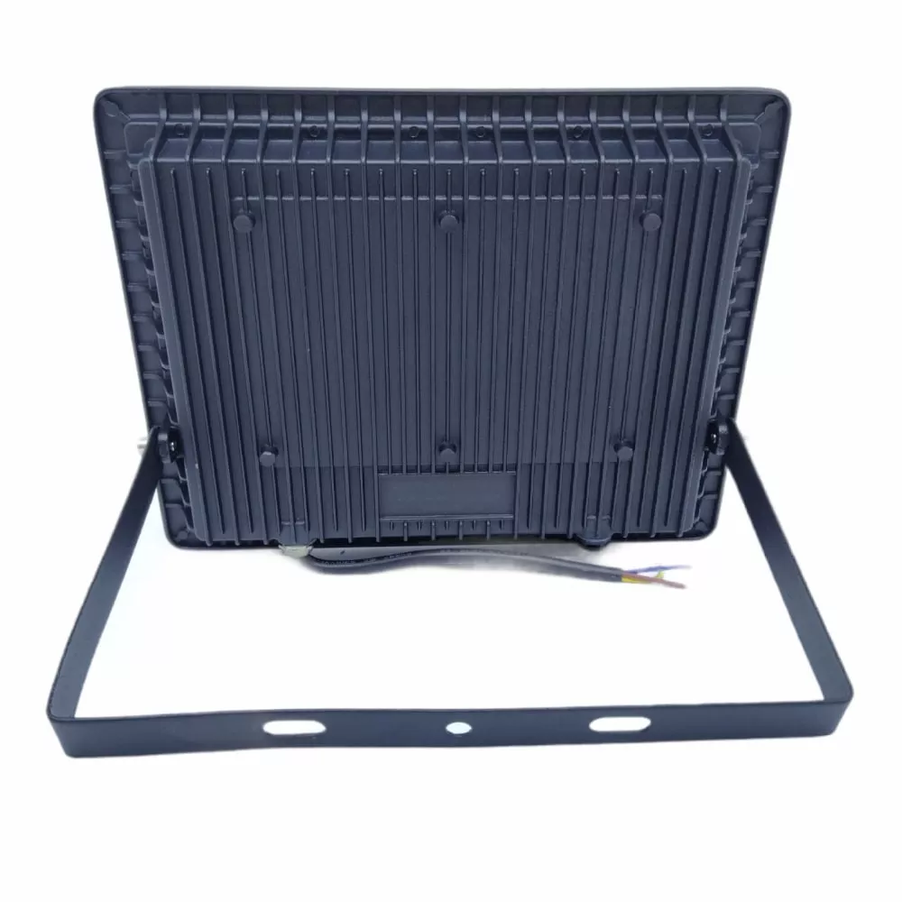 Image 2 of 3 of Refletor de Led RL31005 100W 5500K IP66 8.000lm Bivolt Empalux