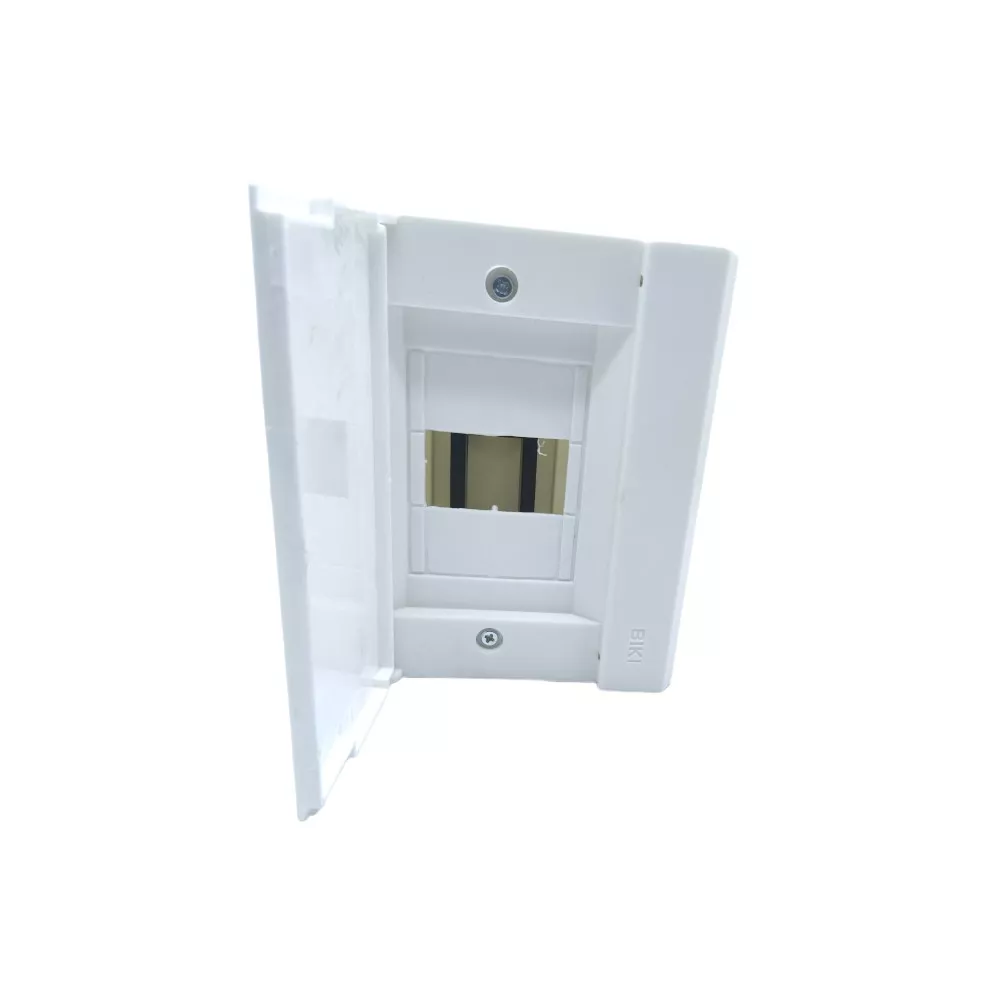 Image 1 of 3 of Centro de distribuição PVC branco de sobrepor 4 DIN - Biki
