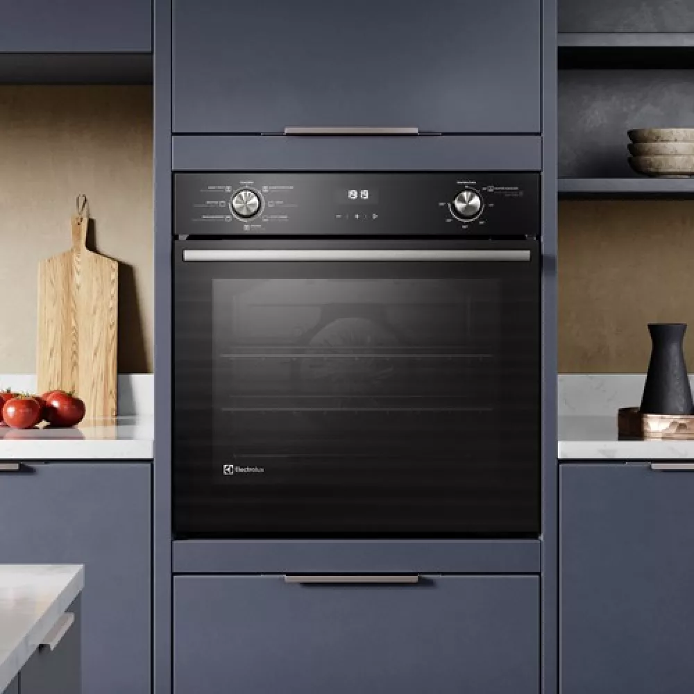 Image 5 of 8 of Forno Elétrico de Embutir Electrolux OE8EH 80L